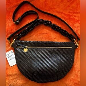 SOLD!COPY NWT CLARE V GRAND FANNY IN BLACK WOVEN ZIG ZAG. strap sold separately.